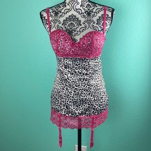 Frederick’s Of Hollywood Animal Print Lace Tie Lingerie
